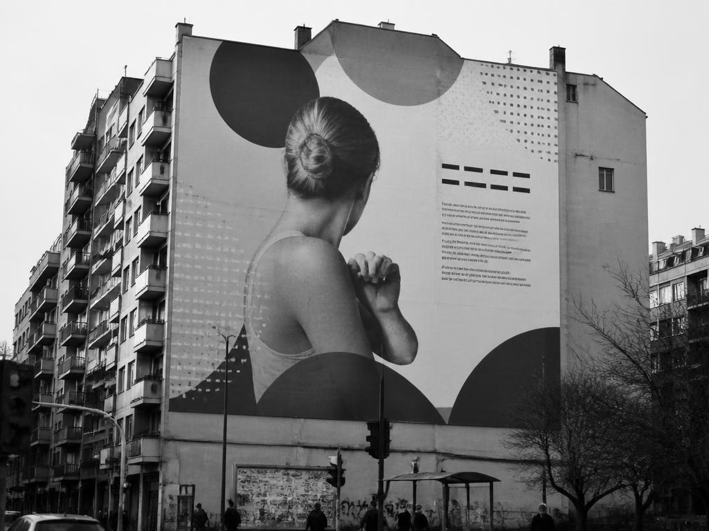 Formato Medianeras — ejemplo de soporte publicitario